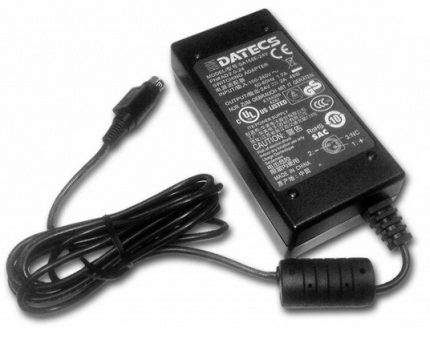 Adaptor masina 12V,9V